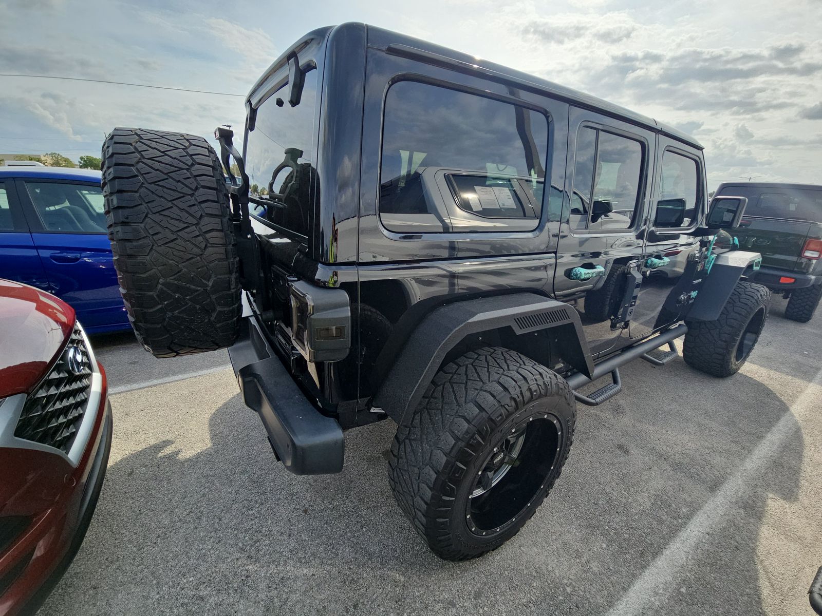 2018 Jeep Wrangler SAHARA AWD