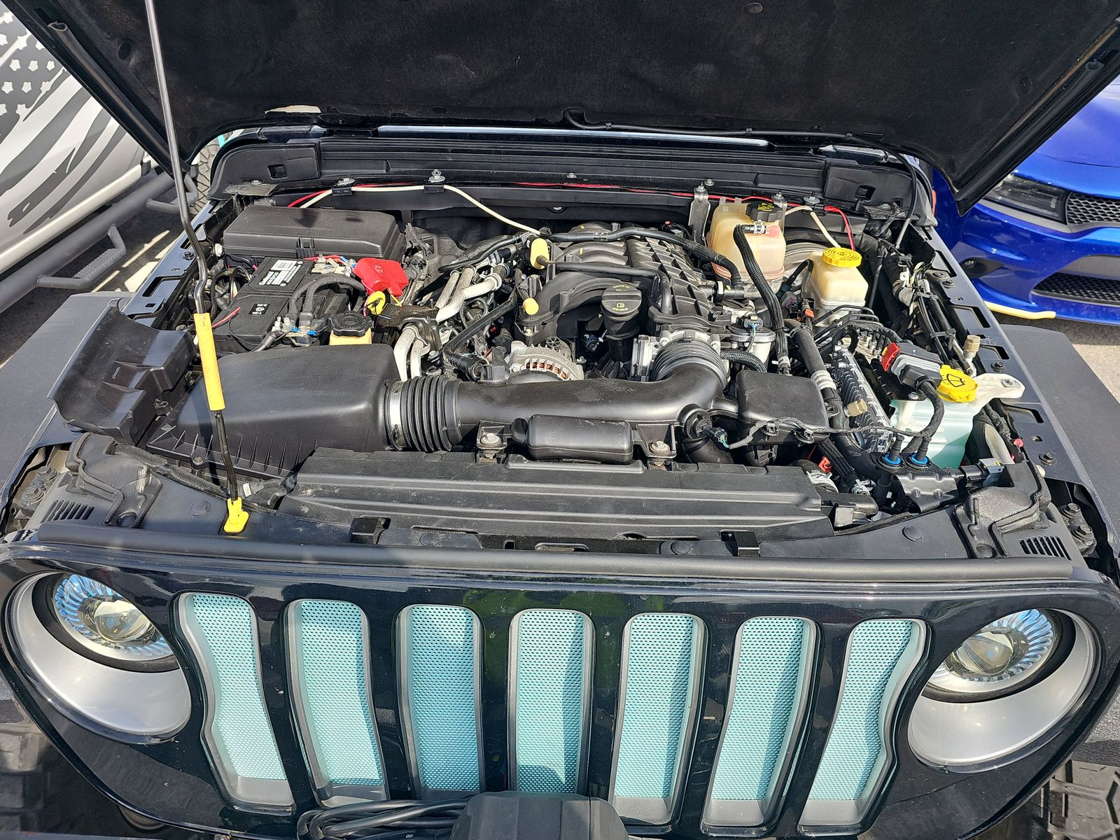 2018 Jeep Wrangler SAHARA AWD
