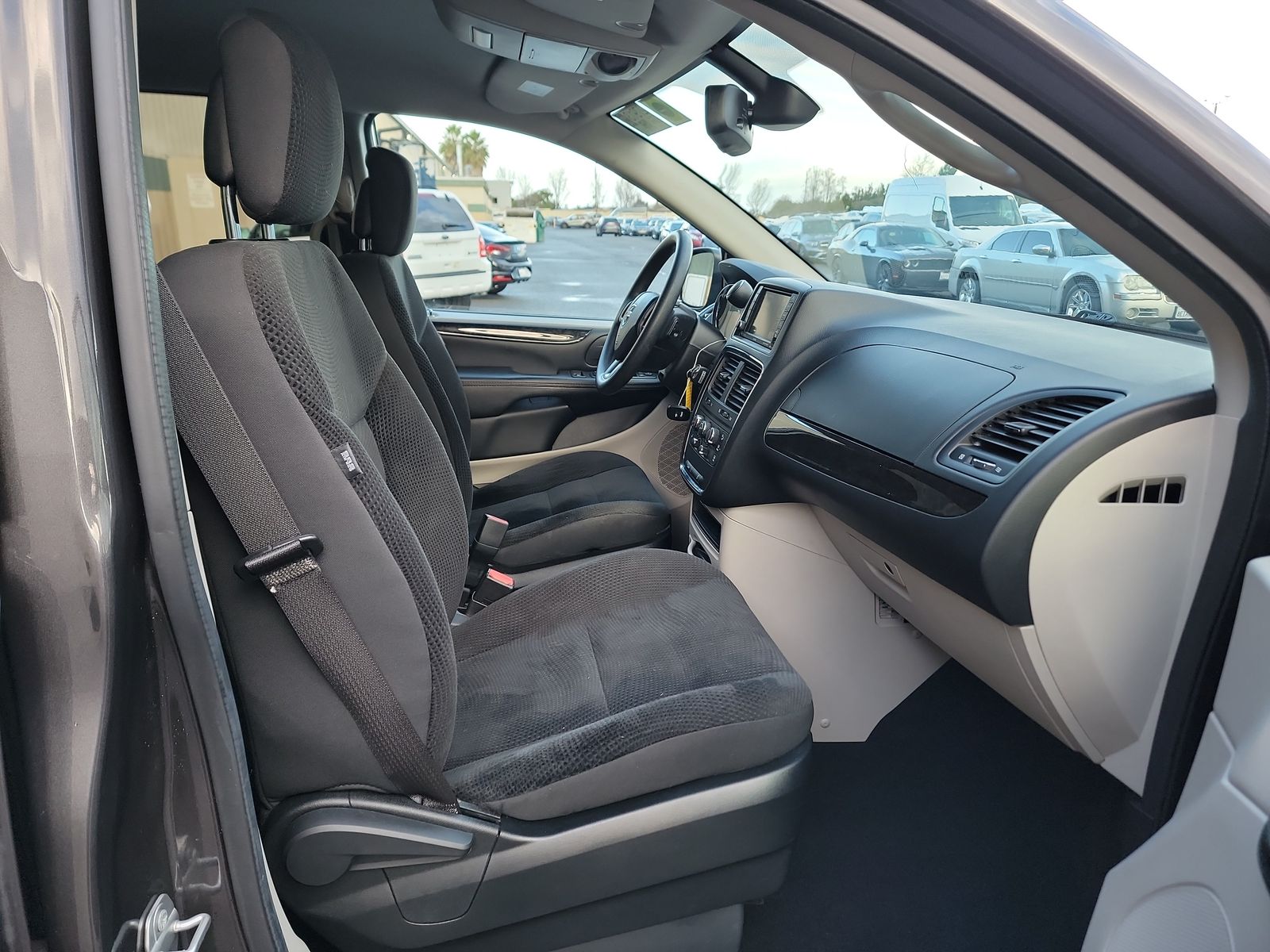 2019 Dodge Grand Caravan SE FWD