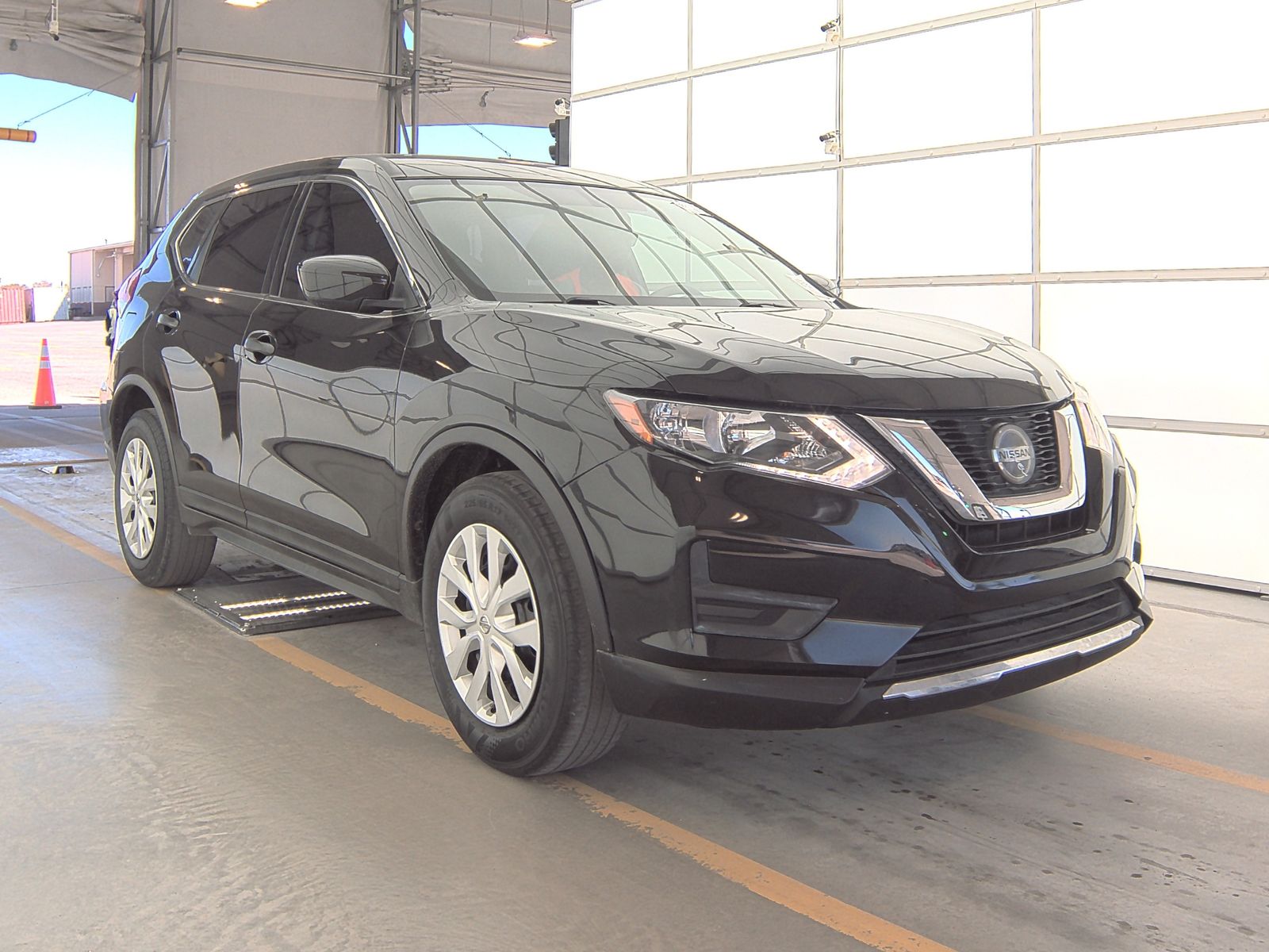 2018 Nissan Rogue S FWD