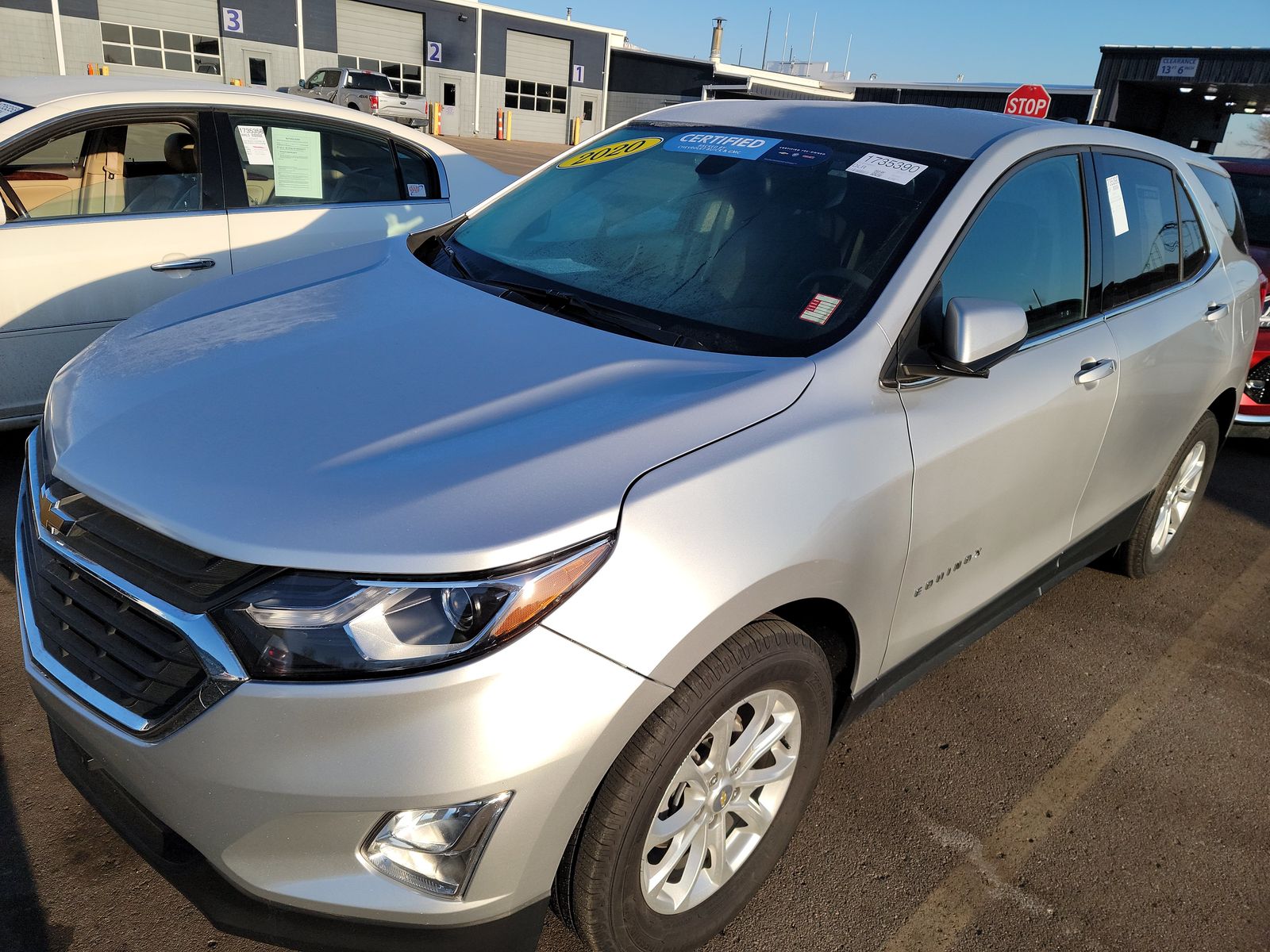 Used 2020 Chevrolet Equinox LT with VIN 2GNAXTEV7L6169859 for sale in Minneapolis, Minnesota