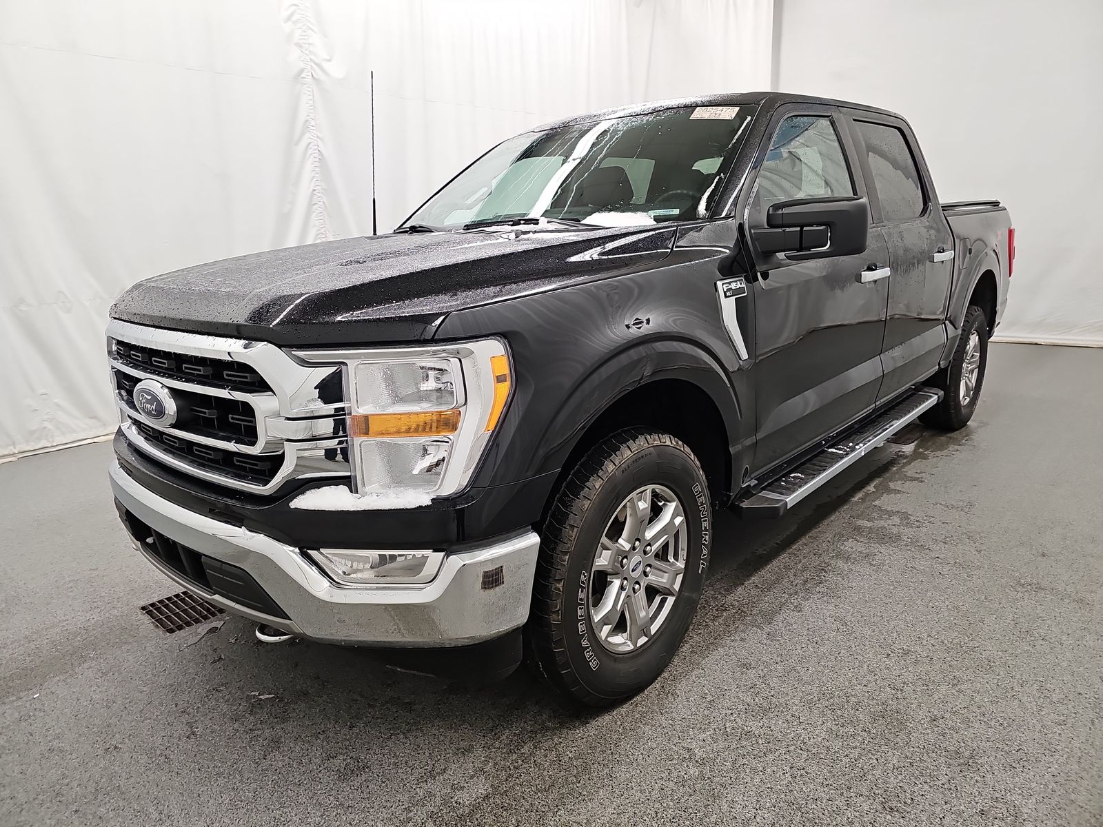 Used 2021 Ford F-150 XLT with VIN 1FTEW1EPXMFB57294 for sale in Minneapolis, Minnesota