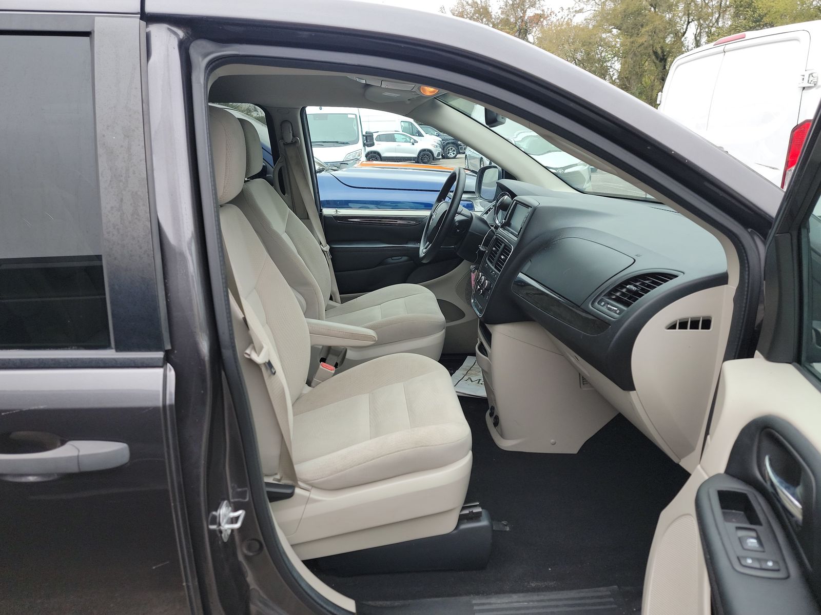 2019 Dodge Grand Caravan SE FWD