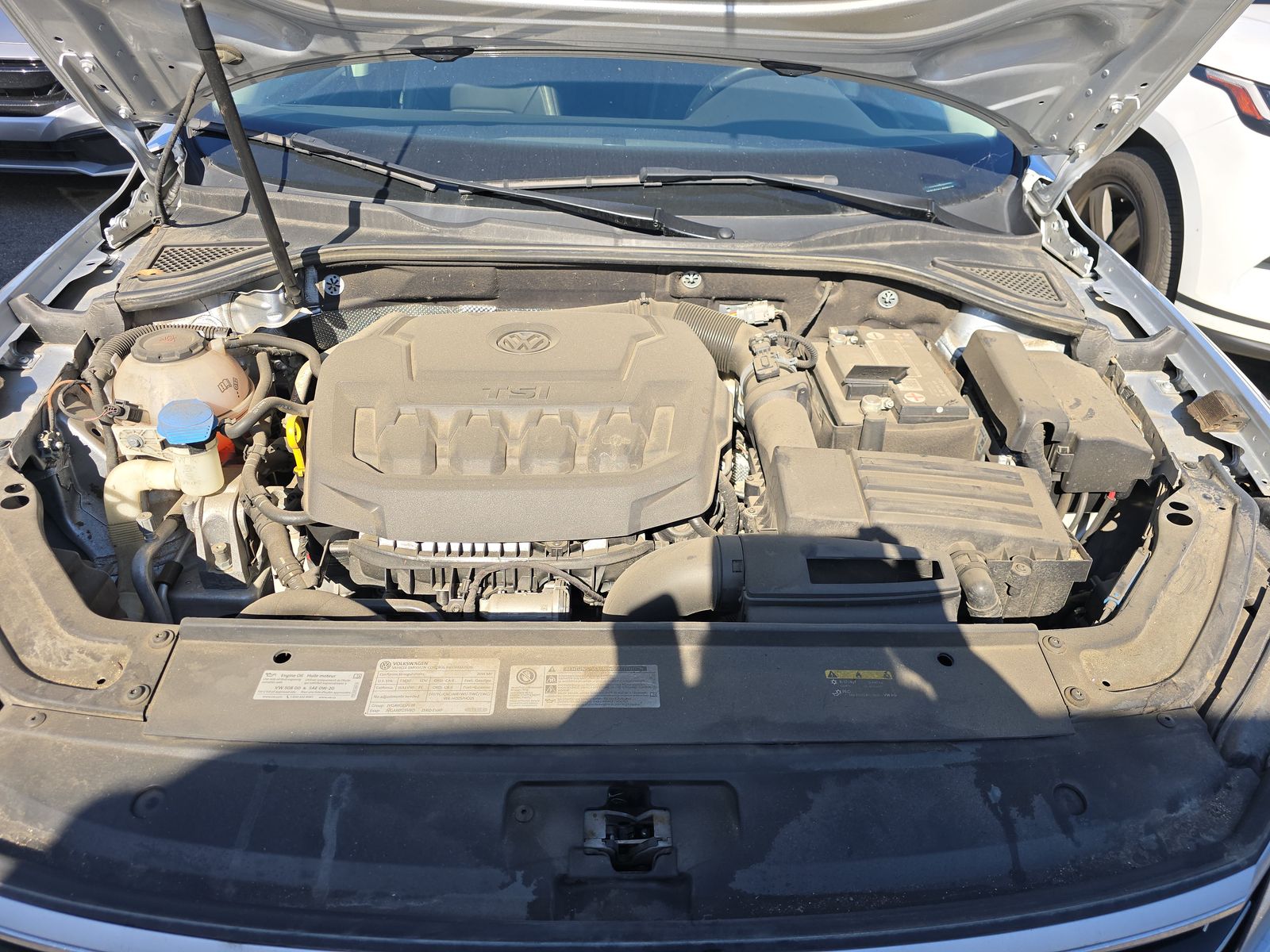 2018 Volkswagen Passat 2.0T SEL Premium FWD