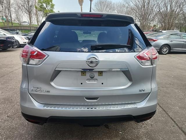 2016 Nissan Rogue SV FWD