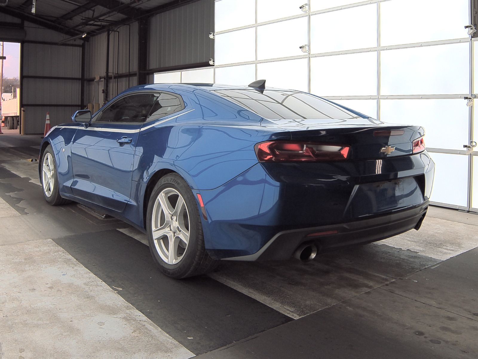 2017 Chevrolet Camaro 1LT RWD