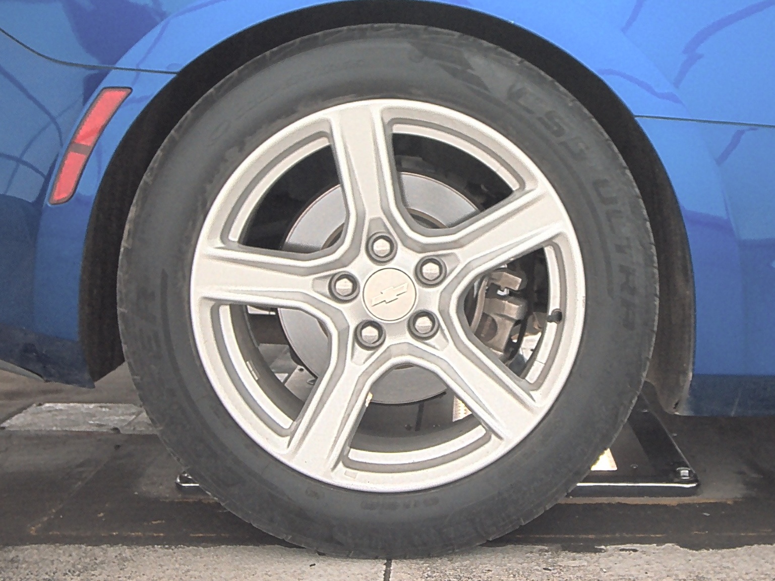 2017 Chevrolet Camaro 1LT RWD