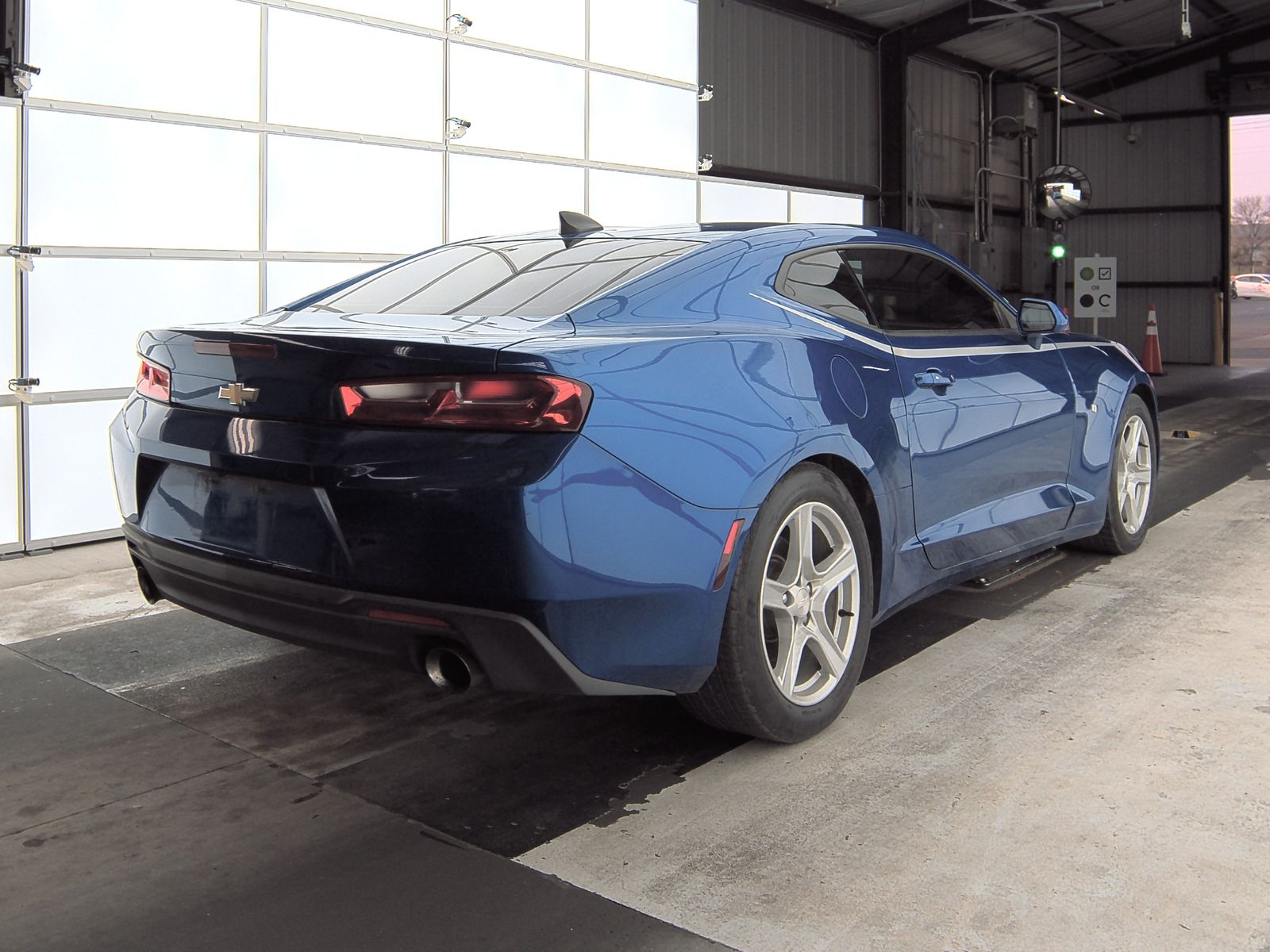 2017 Chevrolet Camaro 1LT RWD