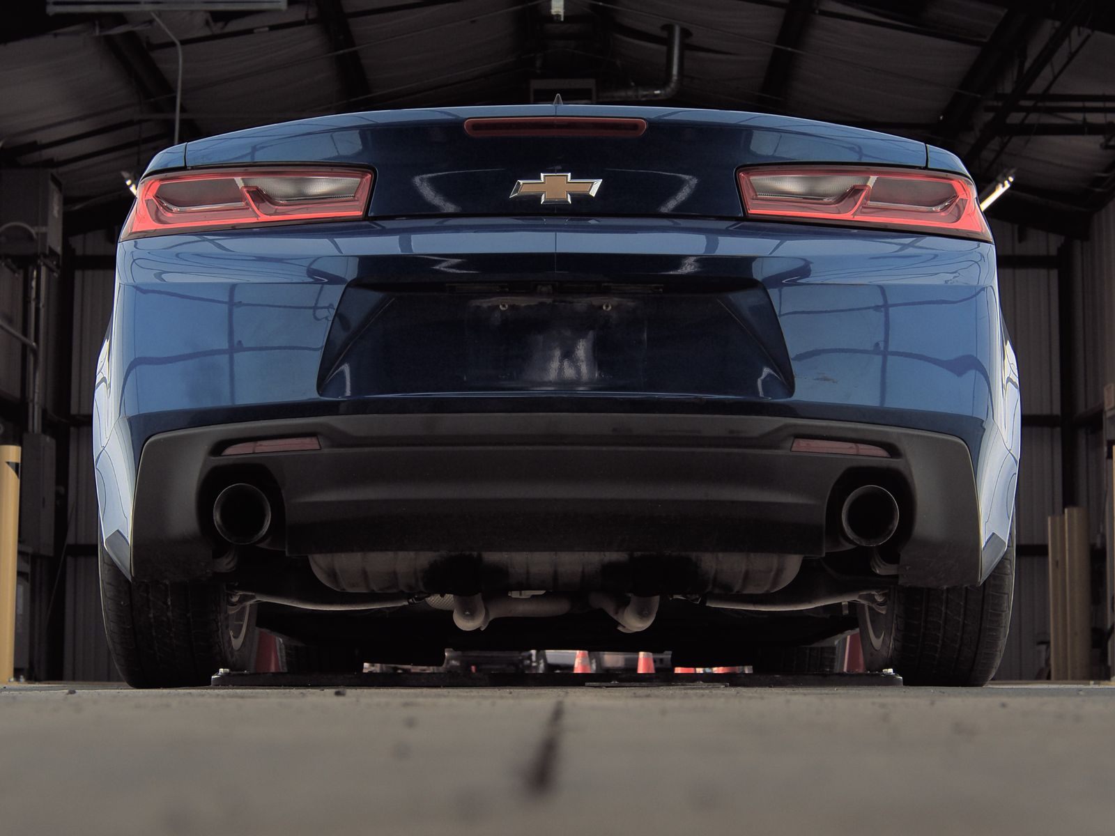 2017 Chevrolet Camaro 1LT RWD