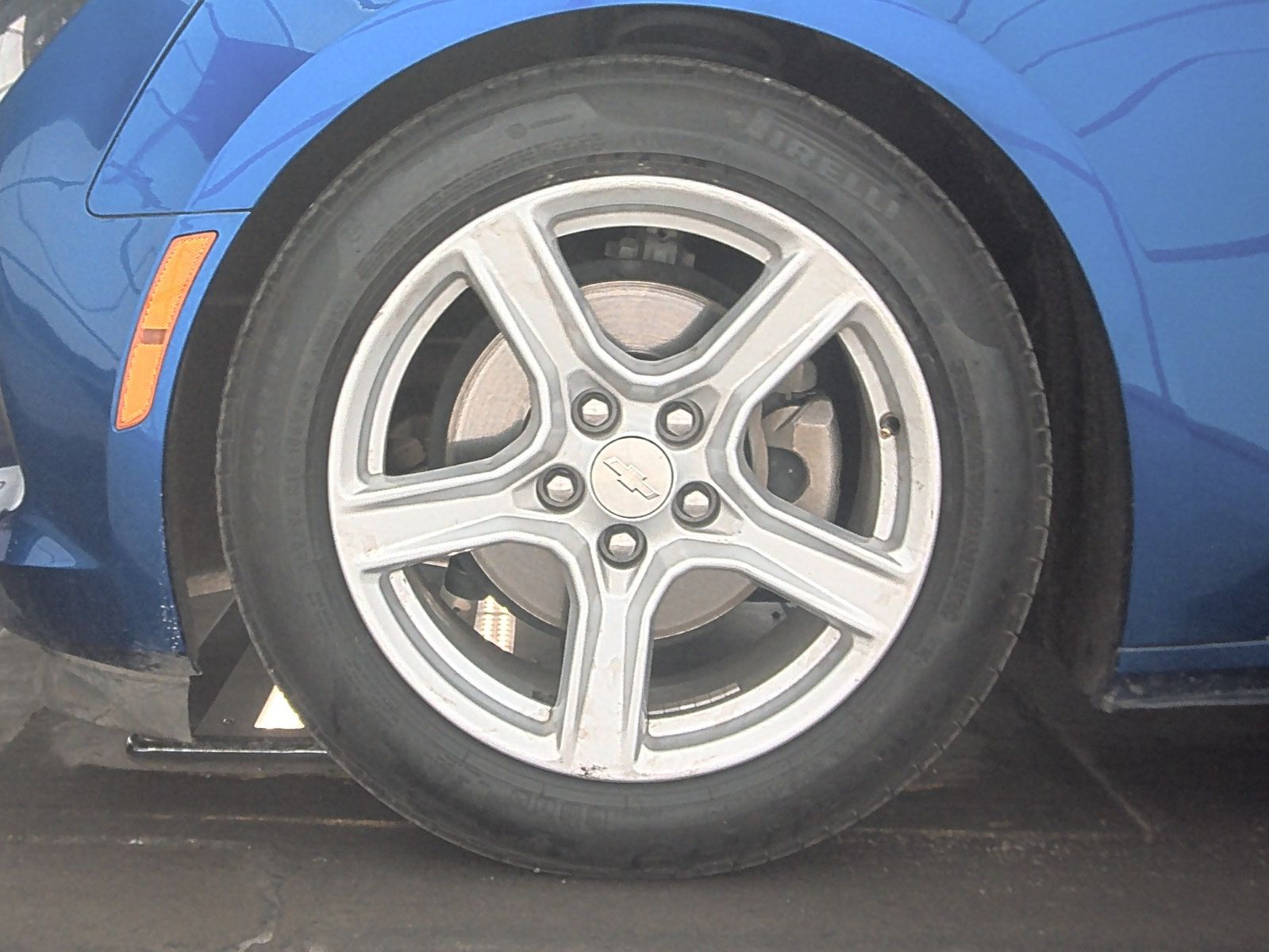 2017 Chevrolet Camaro 1LT RWD