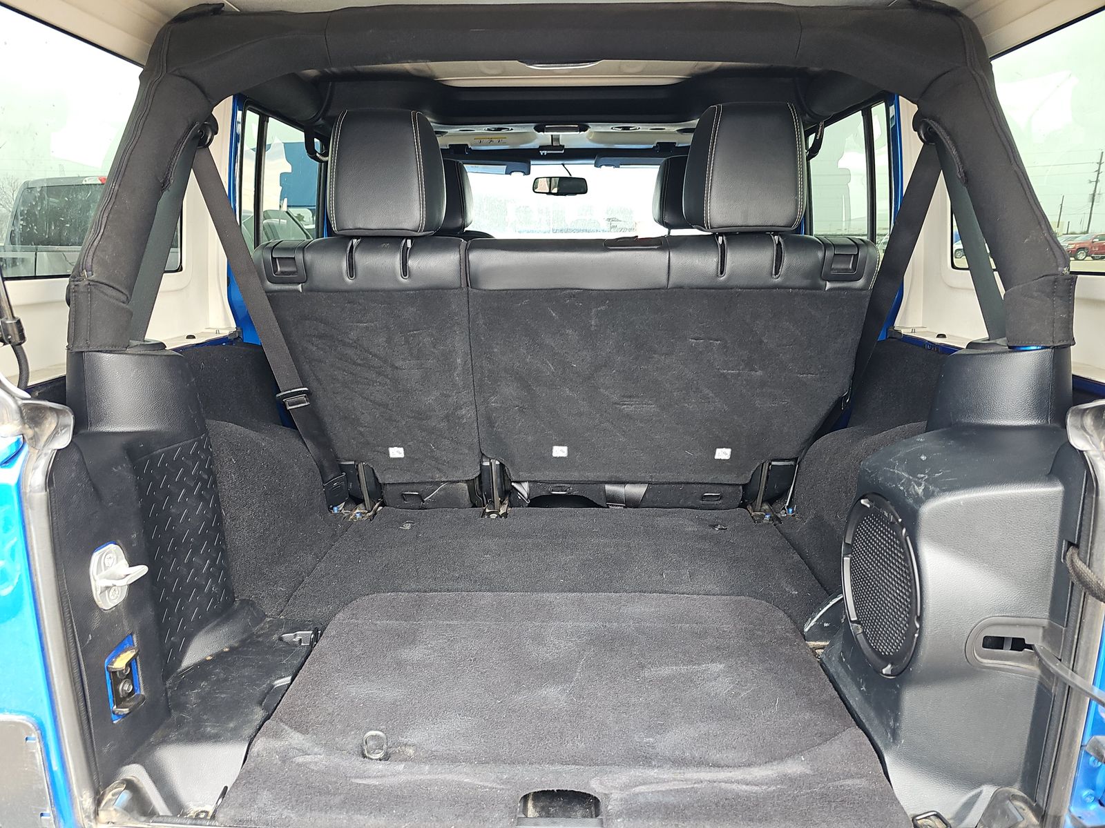 2014 Jeep Wrangler Unlimited Sahara Polar Edition AWD