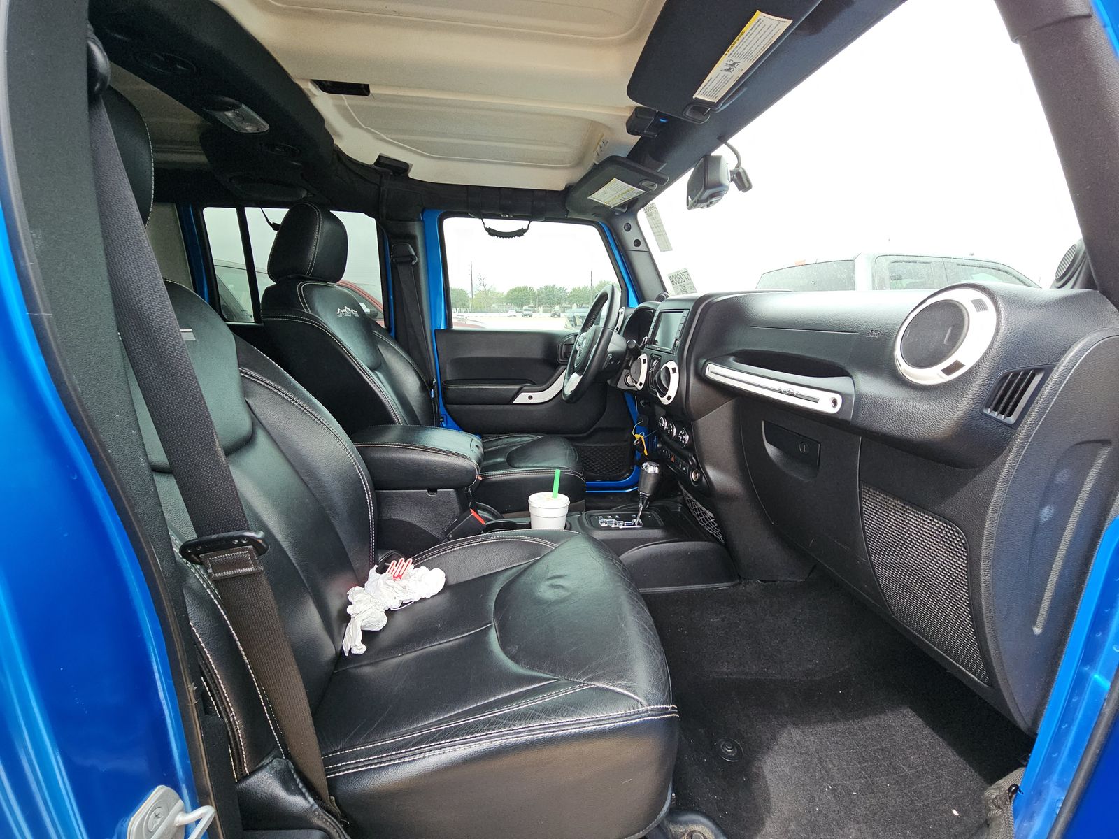 2014 Jeep Wrangler Unlimited Sahara Polar Edition AWD