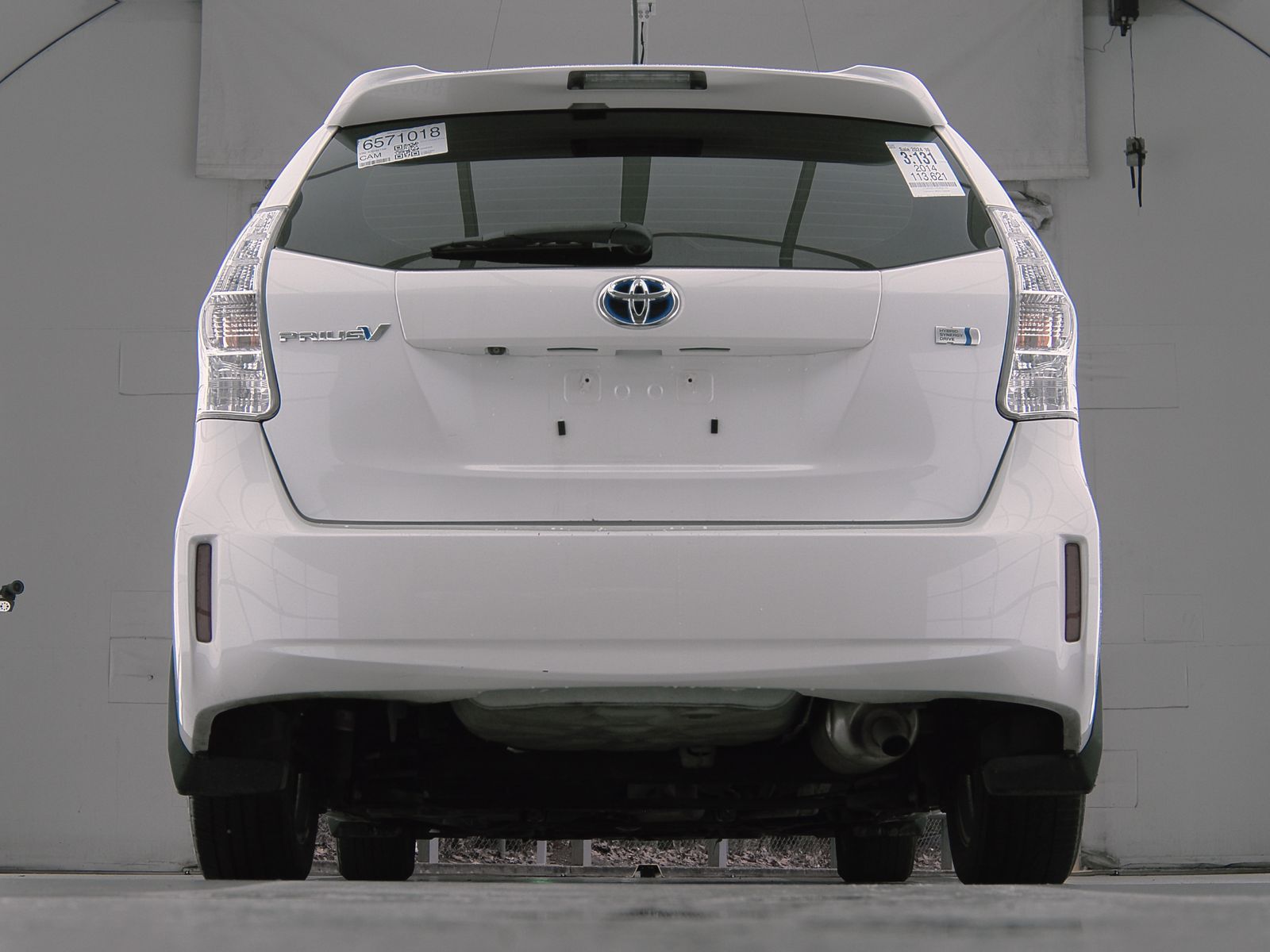 2014 Toyota Prius v 3 FWD