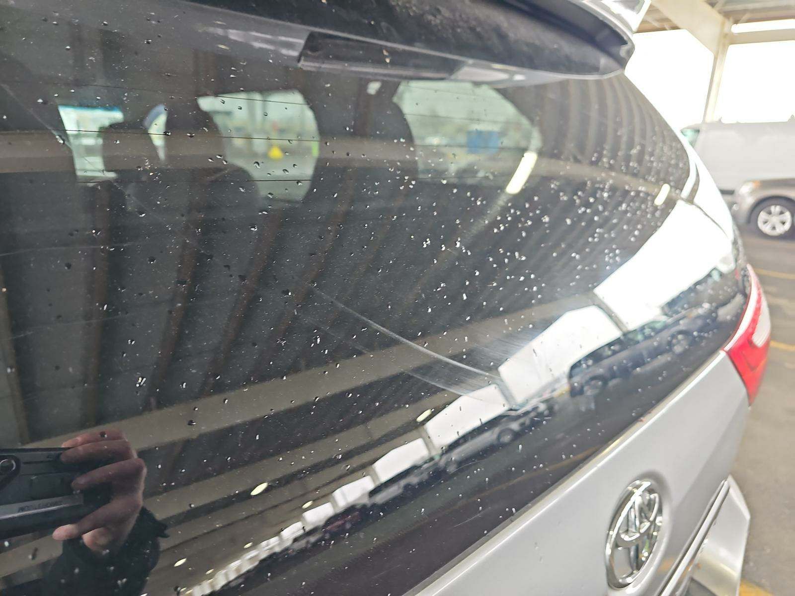 2016 Toyota Sienna XLE FWD