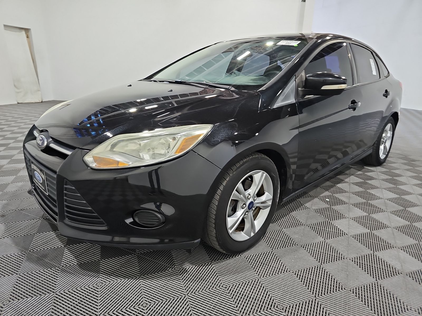 2014 Ford Focus SE FWD