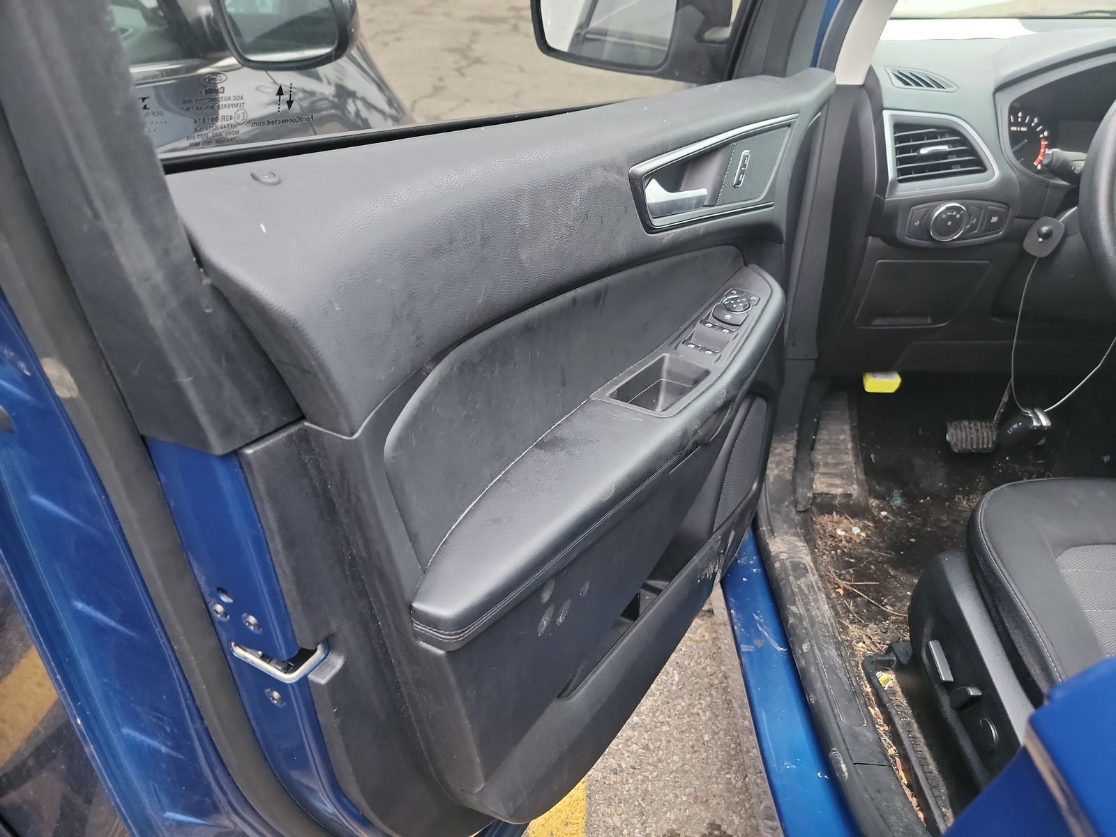 2020 Ford Edge SE FWD