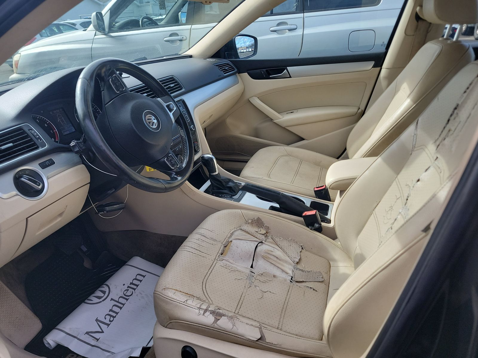 2013 Volkswagen Passat 2.5L SE FWD