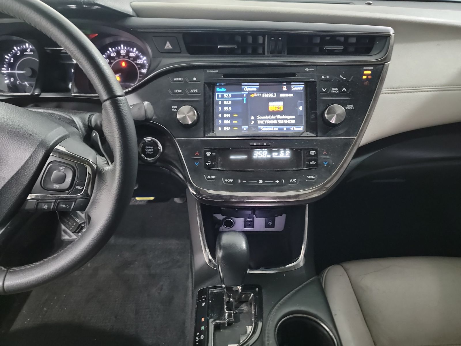 2018 Toyota Avalon XLE Premium FWD