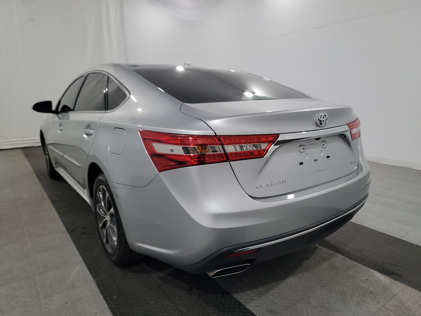 2018 Toyota Avalon XLE Premium FWD