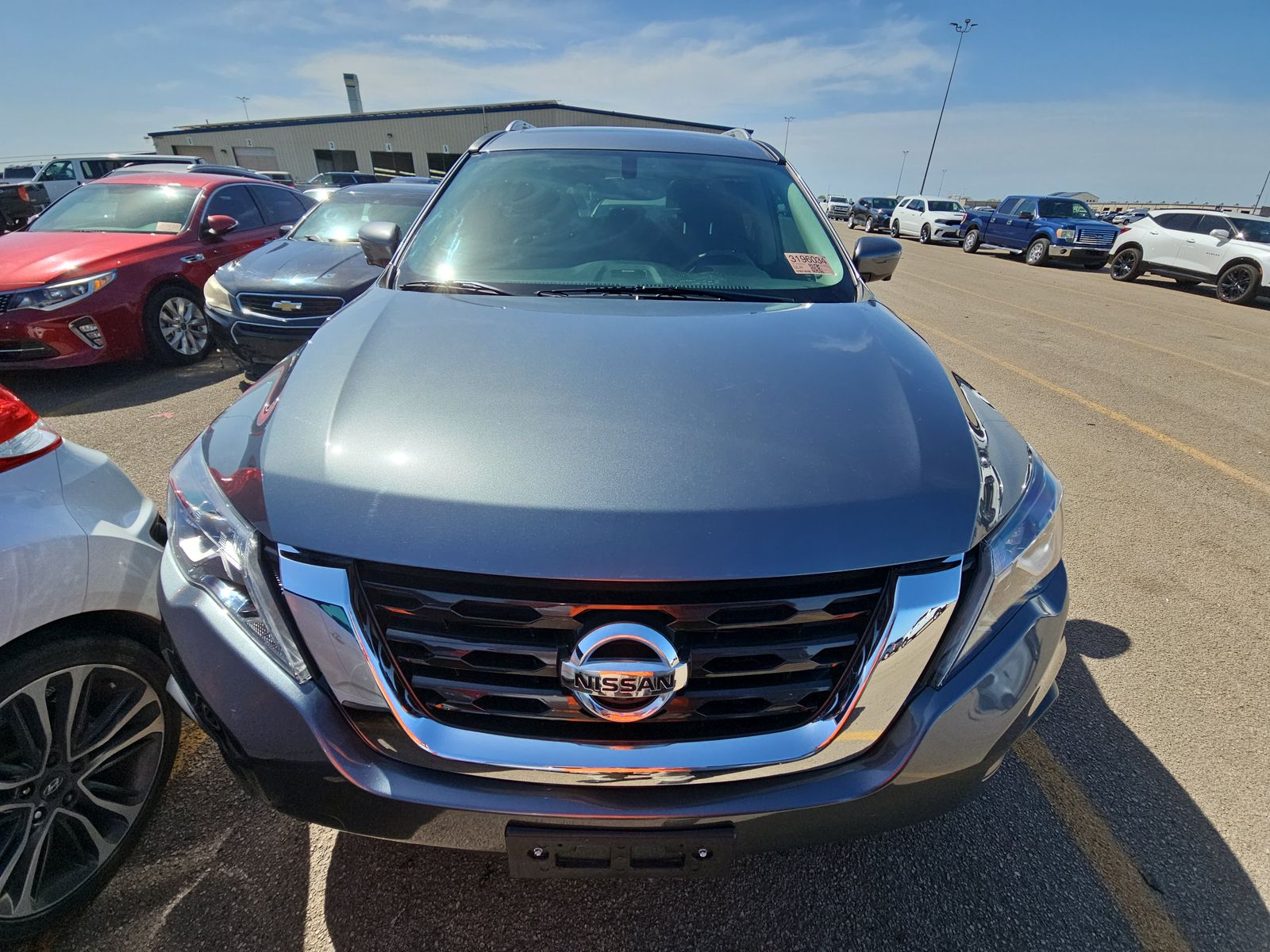 2017 Nissan Pathfinder SL FWD