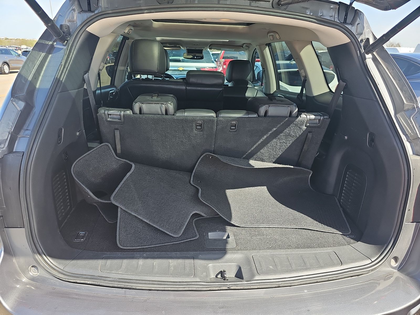 2017 Nissan Pathfinder SL FWD