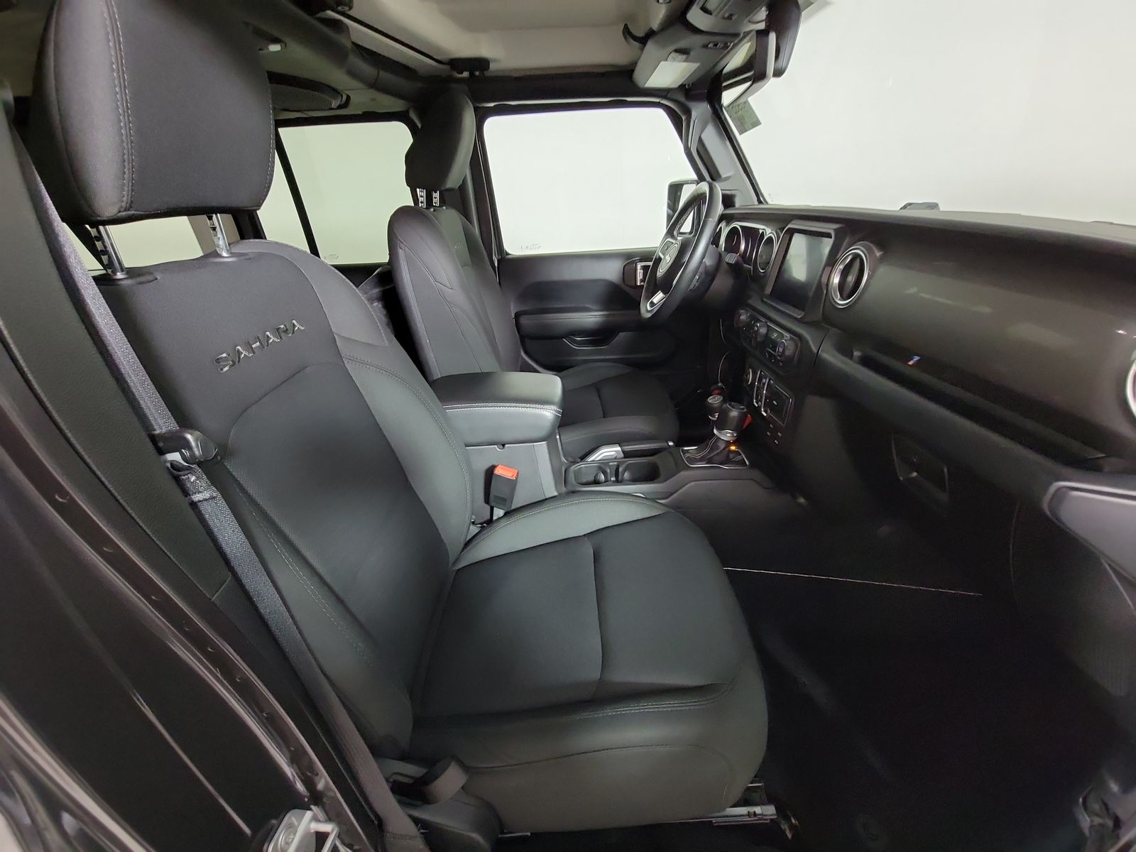 2018 Jeep Wrangler Sahara AWD