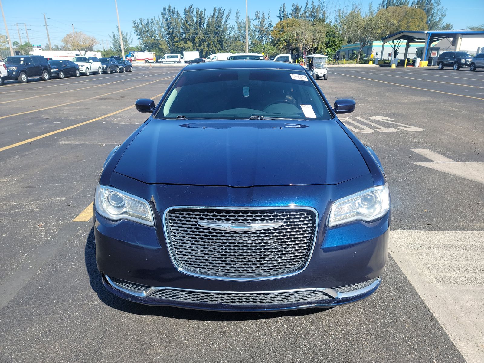 2016 Chrysler 300 Limited RWD