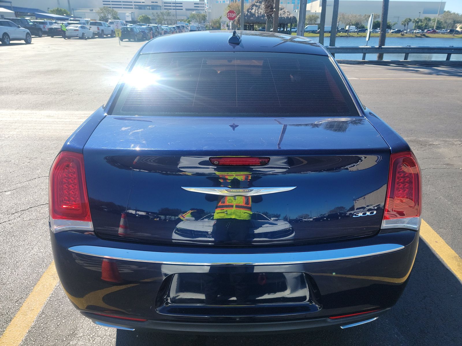 2016 Chrysler 300 Limited RWD