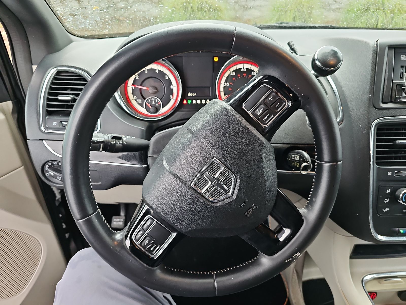 2019 Dodge Grand Caravan SXT FWD