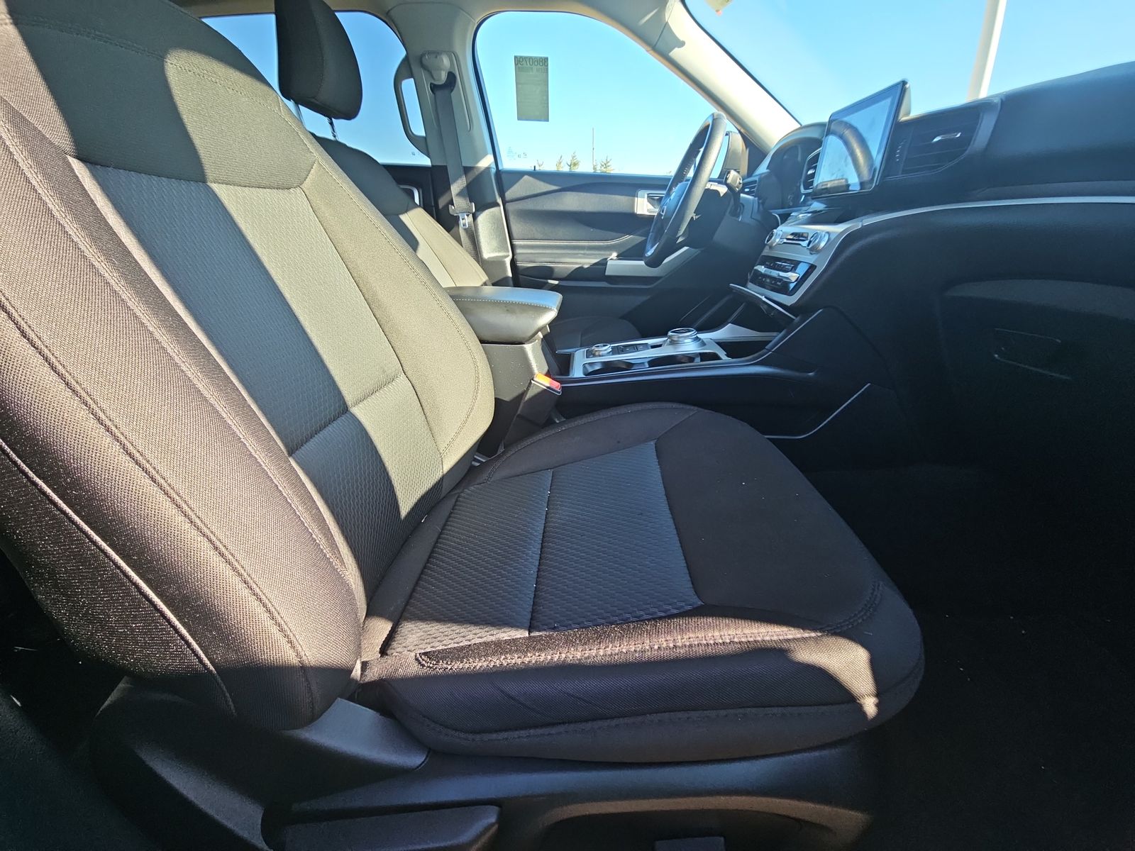 2022 Ford Explorer XLT AWD