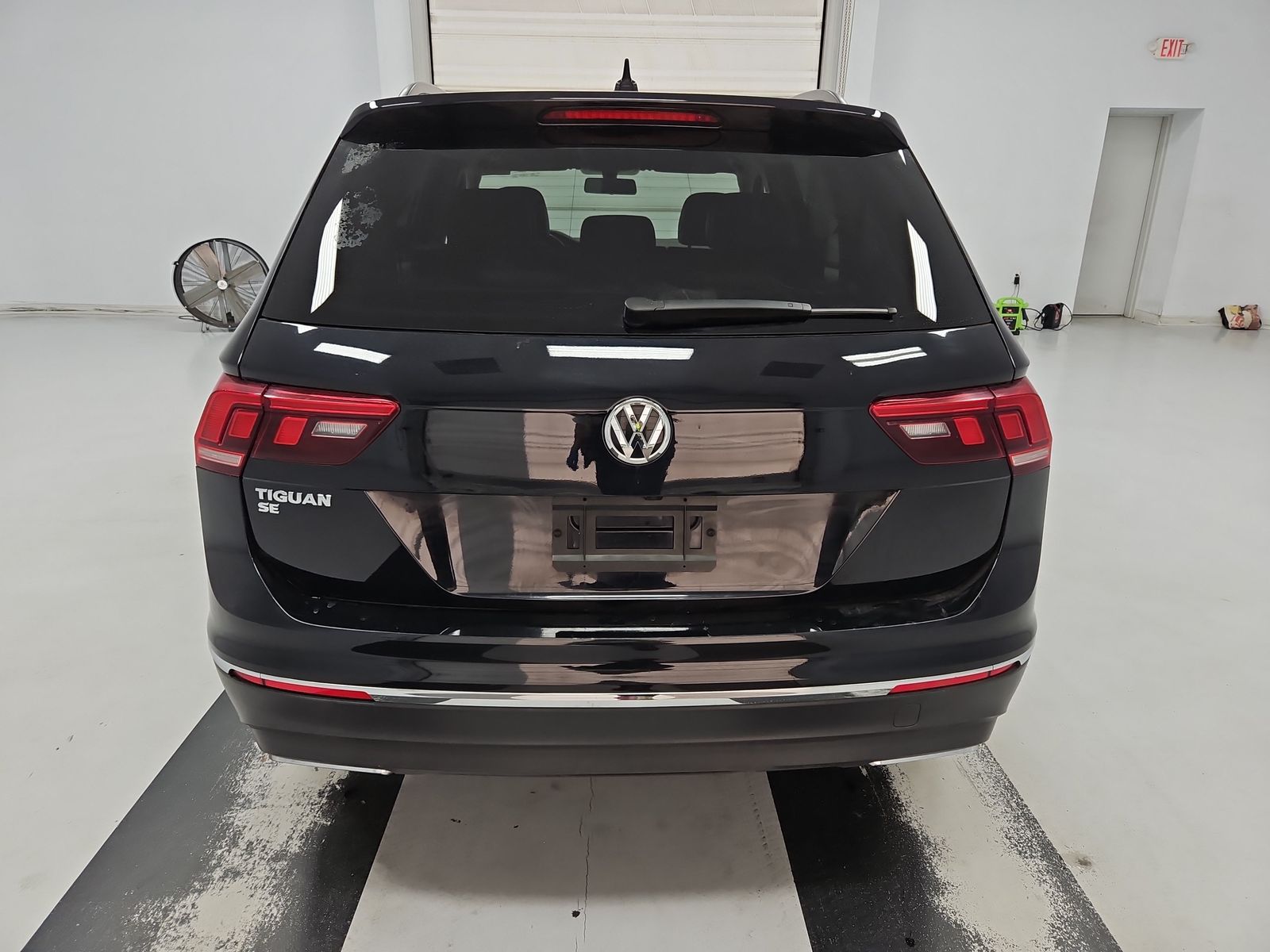 2021 Volkswagen Tiguan SE RLN BLK FWD