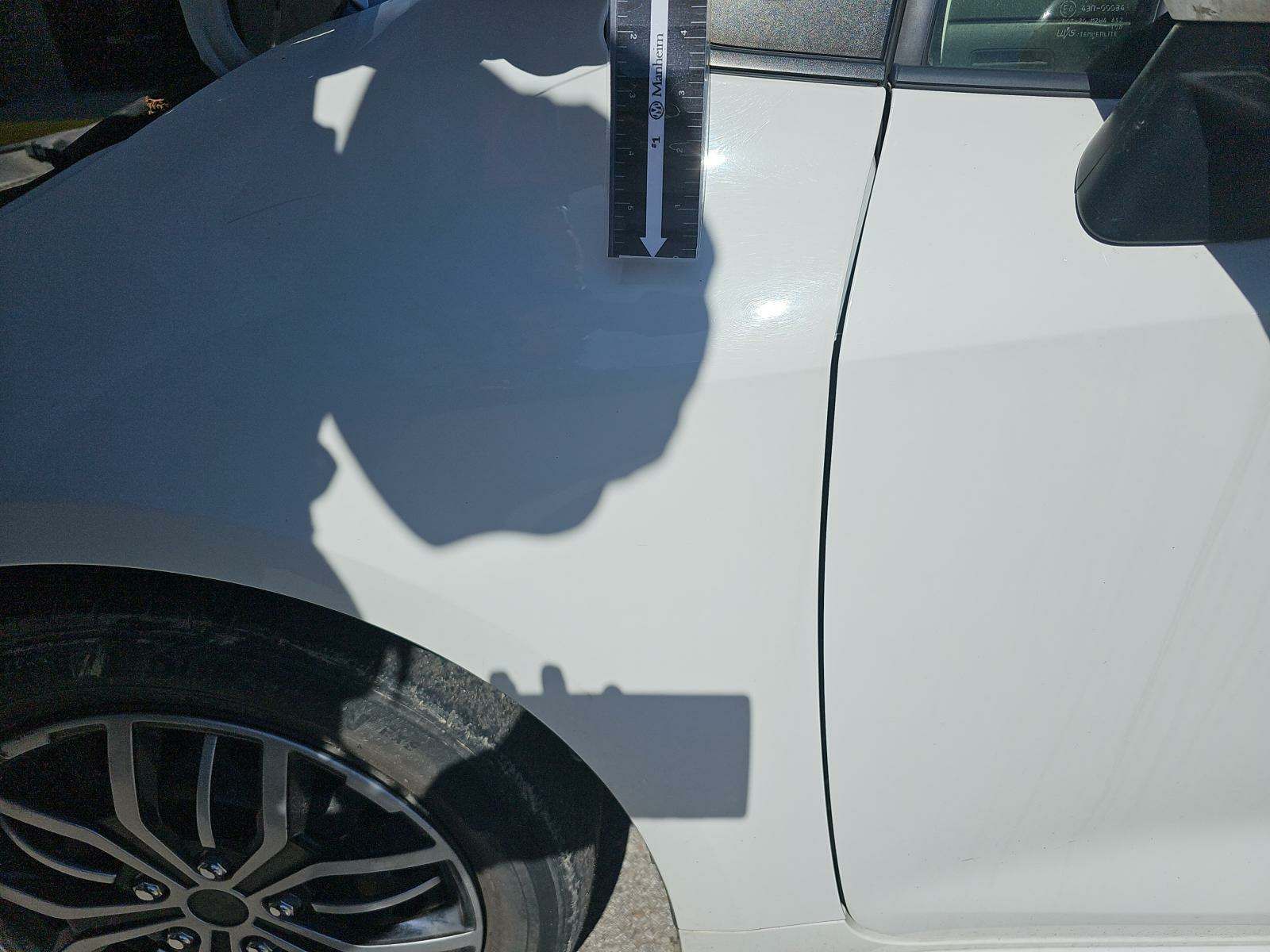 2020 Toyota Corolla LE FWD