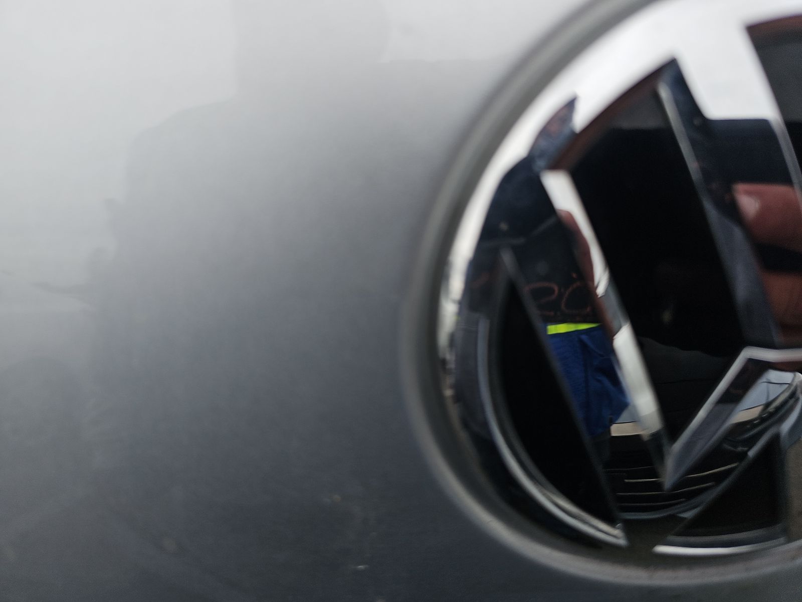 2018 Volkswagen Passat 2.0T SEL Premium FWD