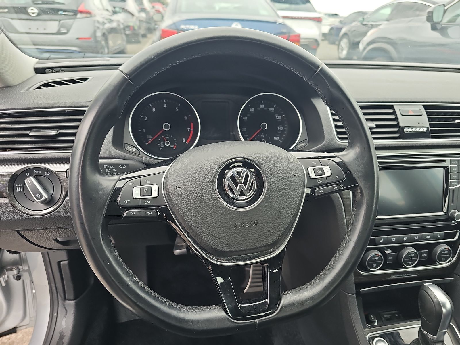 2018 Volkswagen Passat 2.0T SEL Premium FWD