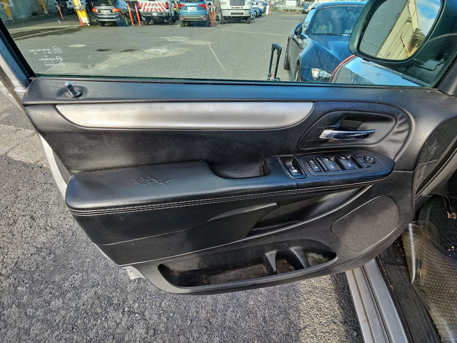 2015 Dodge Grand Caravan SXT FWD