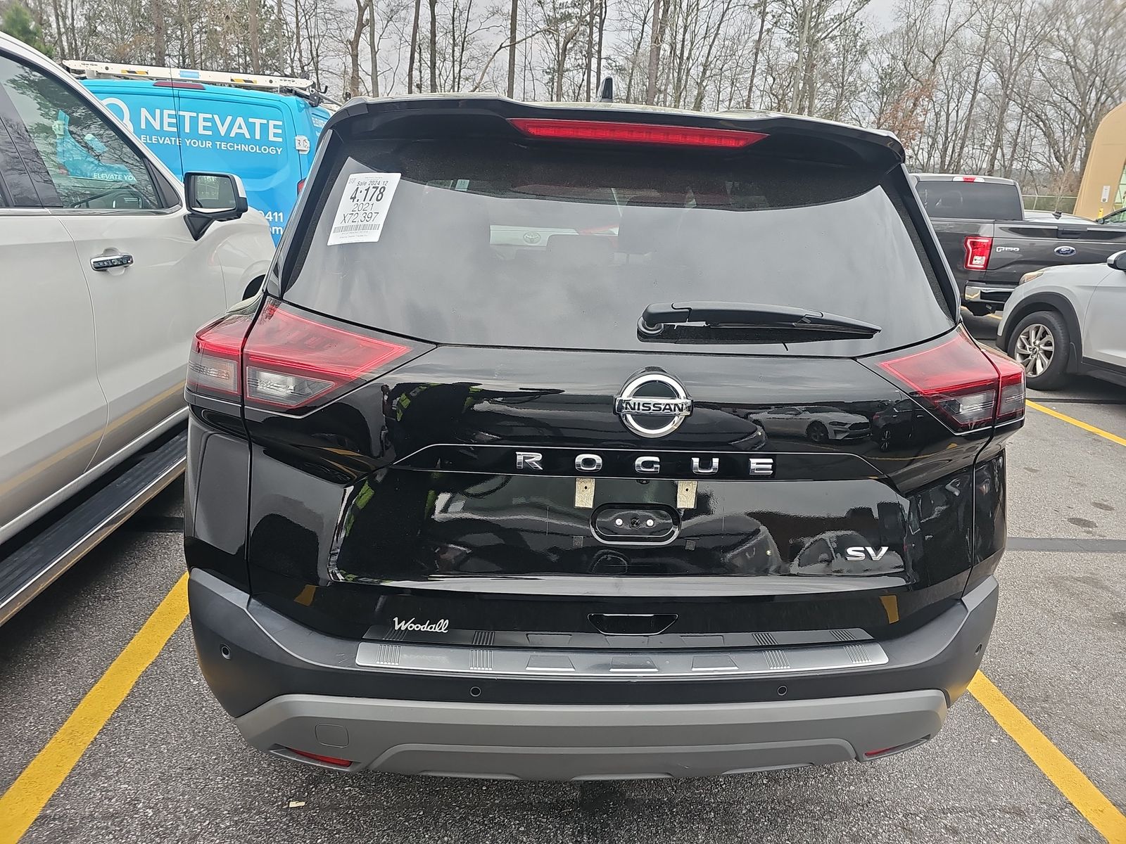 2021 Nissan Rogue SV FWD