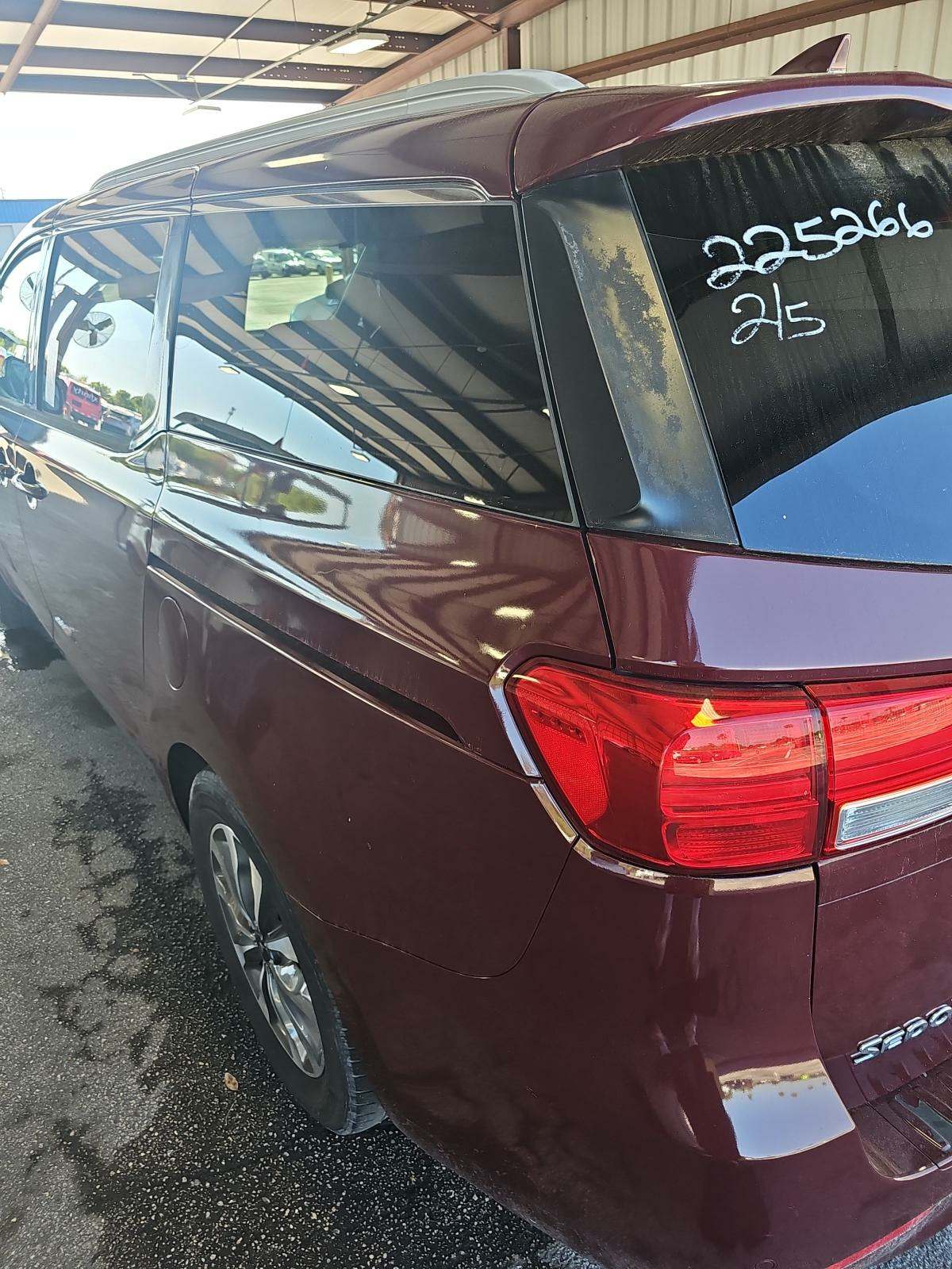 2015 Kia Sedona SX FWD