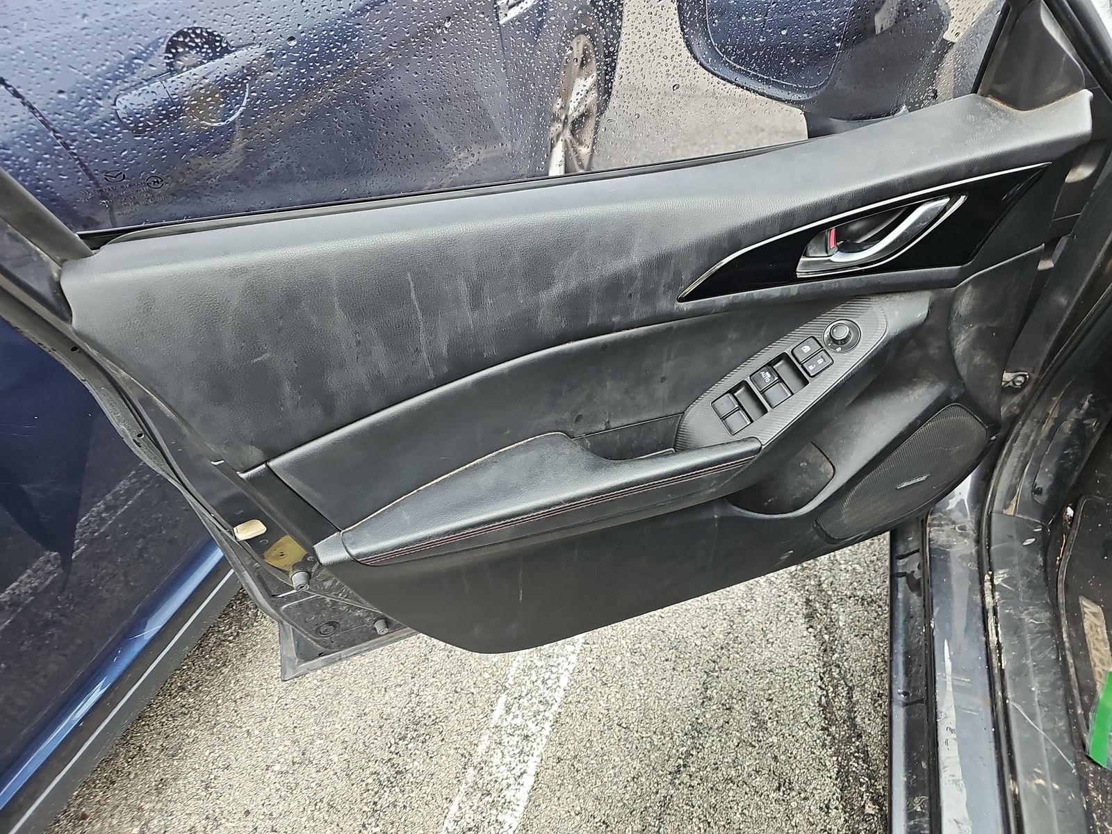 2015 MAZDA MAZDA3 s Touring FWD