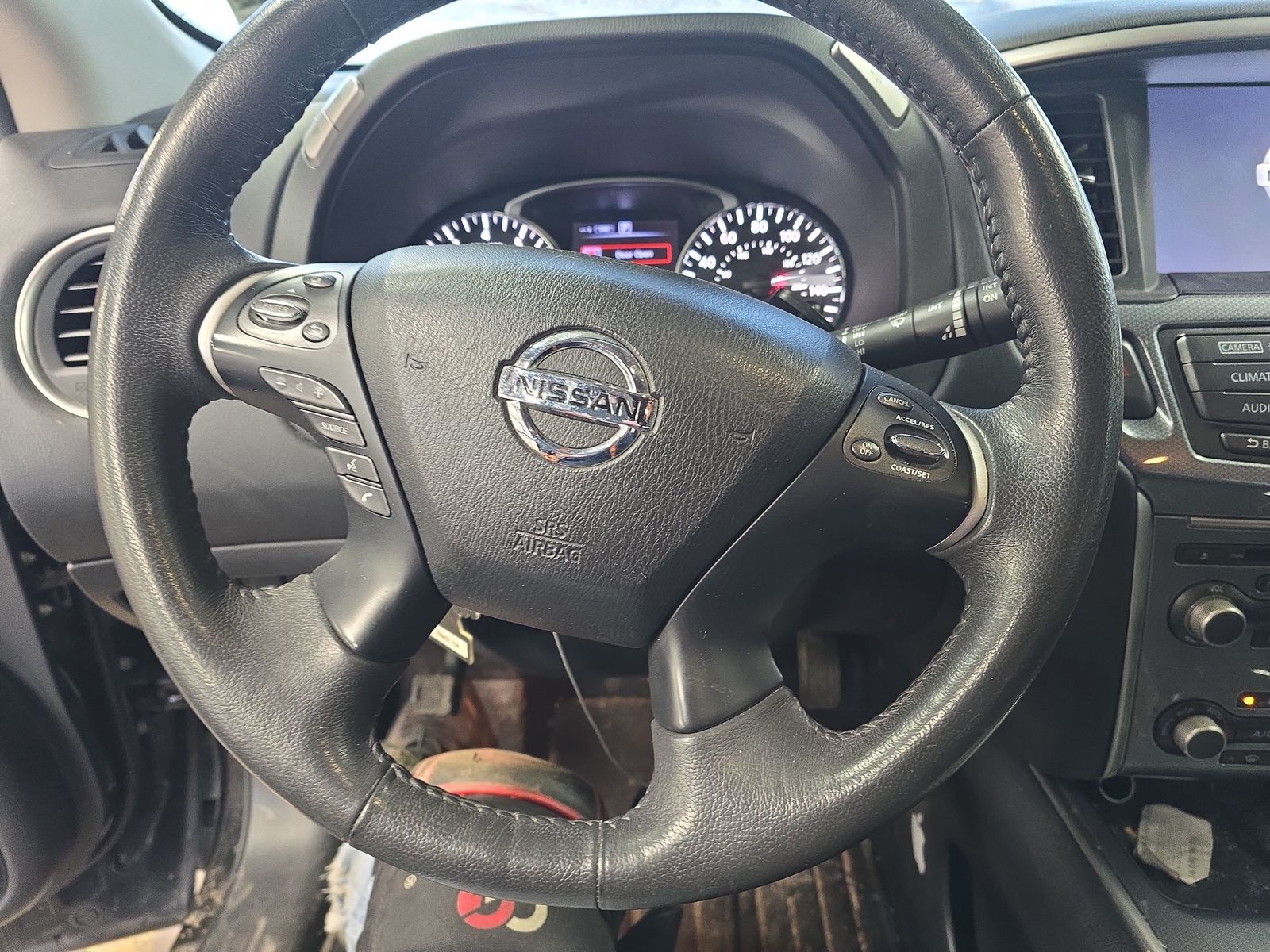 2017 Nissan Pathfinder SL AWD