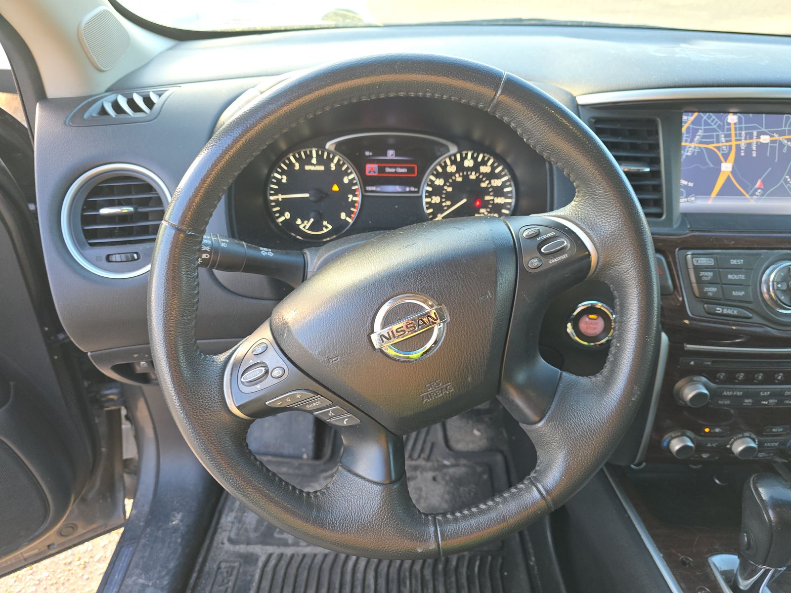 2016 Nissan Pathfinder SL FWD