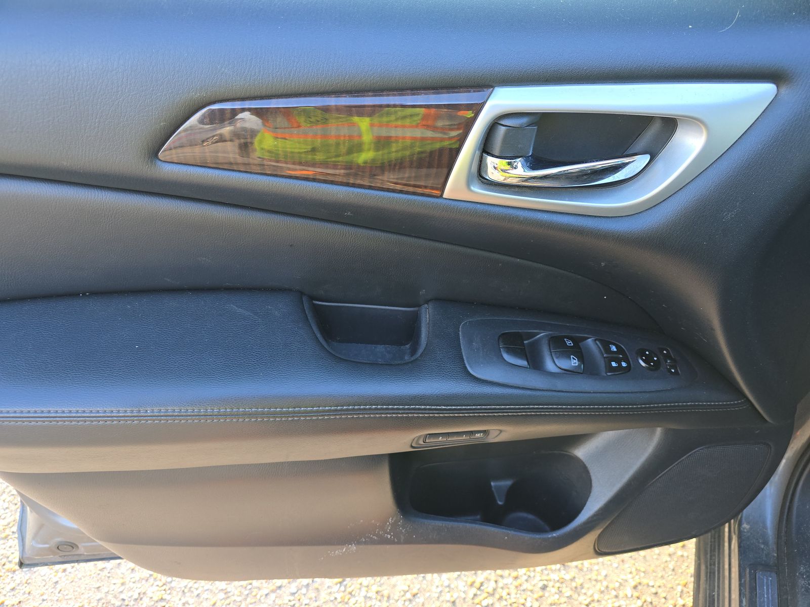 2016 Nissan Pathfinder SL FWD