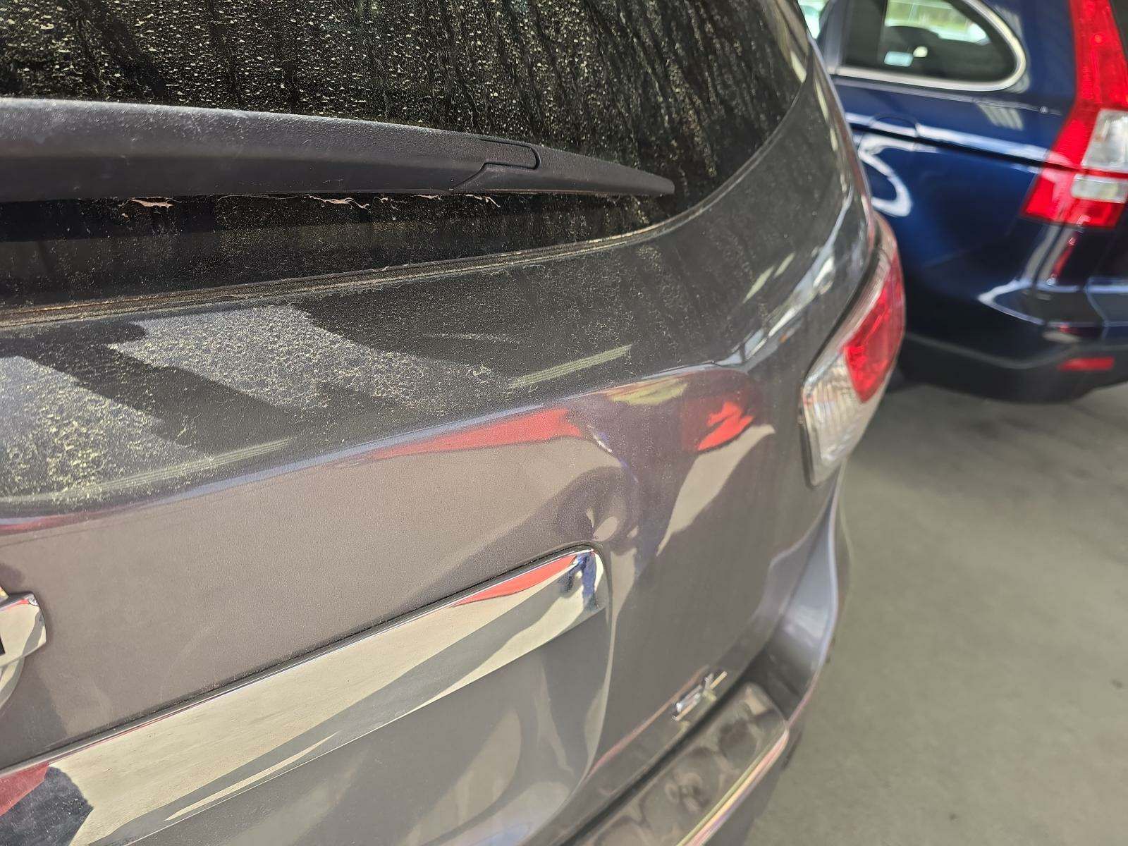 2016 Nissan Pathfinder SL FWD