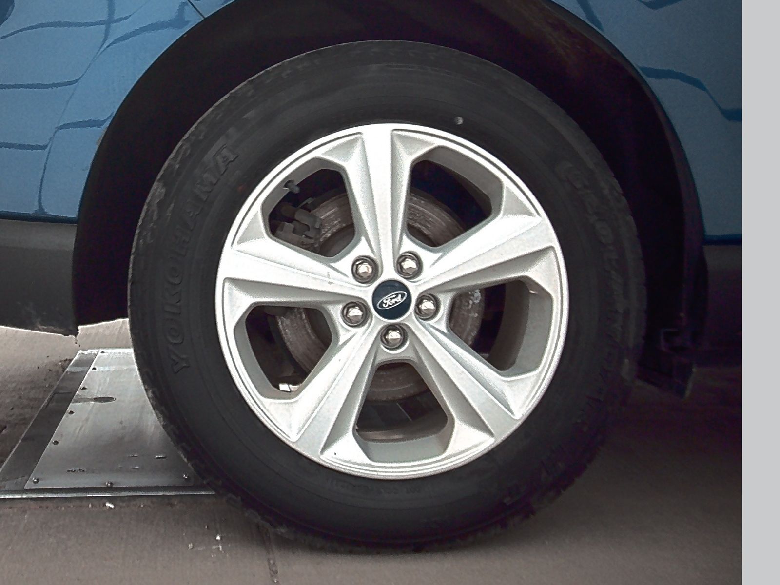 2020 Ford Edge SE FWD