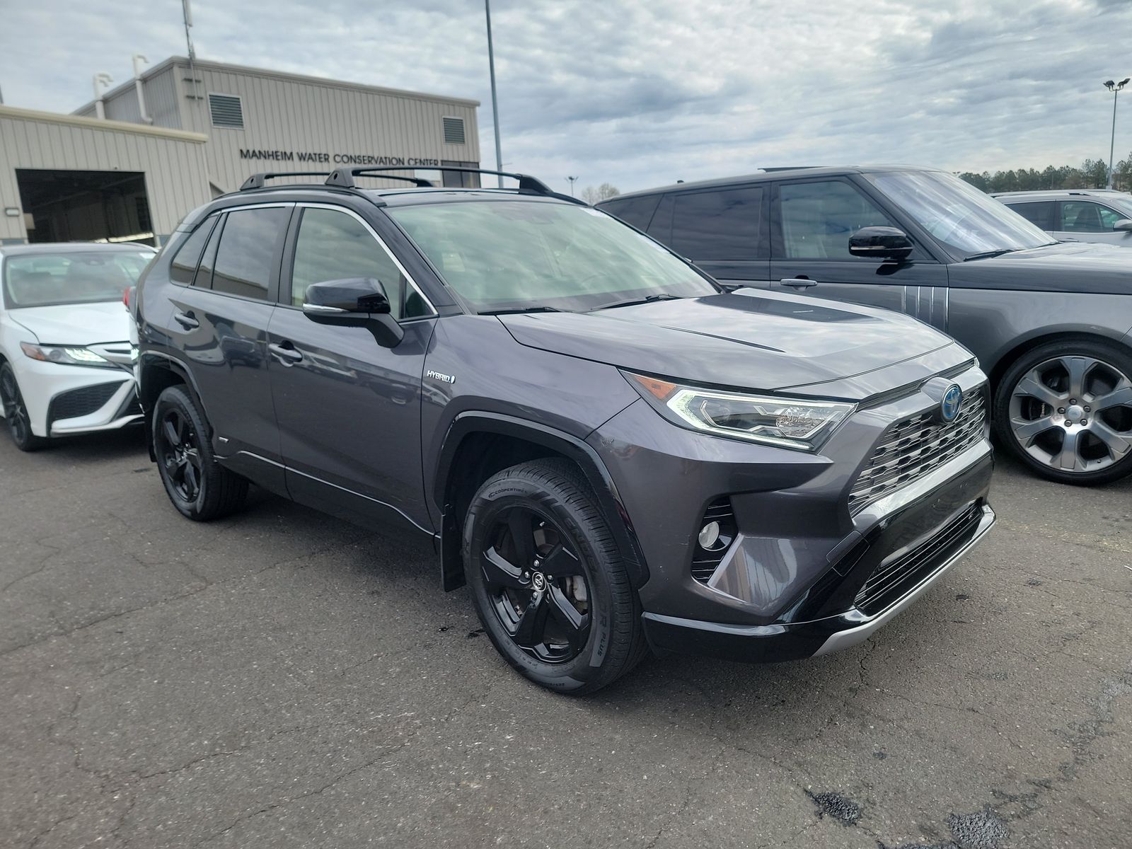 2019 Toyota RAV4 Hybrid XSE AWD