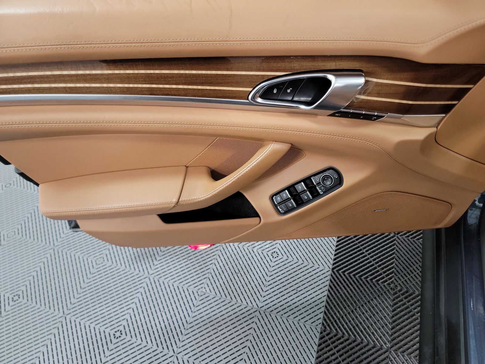 2013 Porsche Panamera GTS AWD