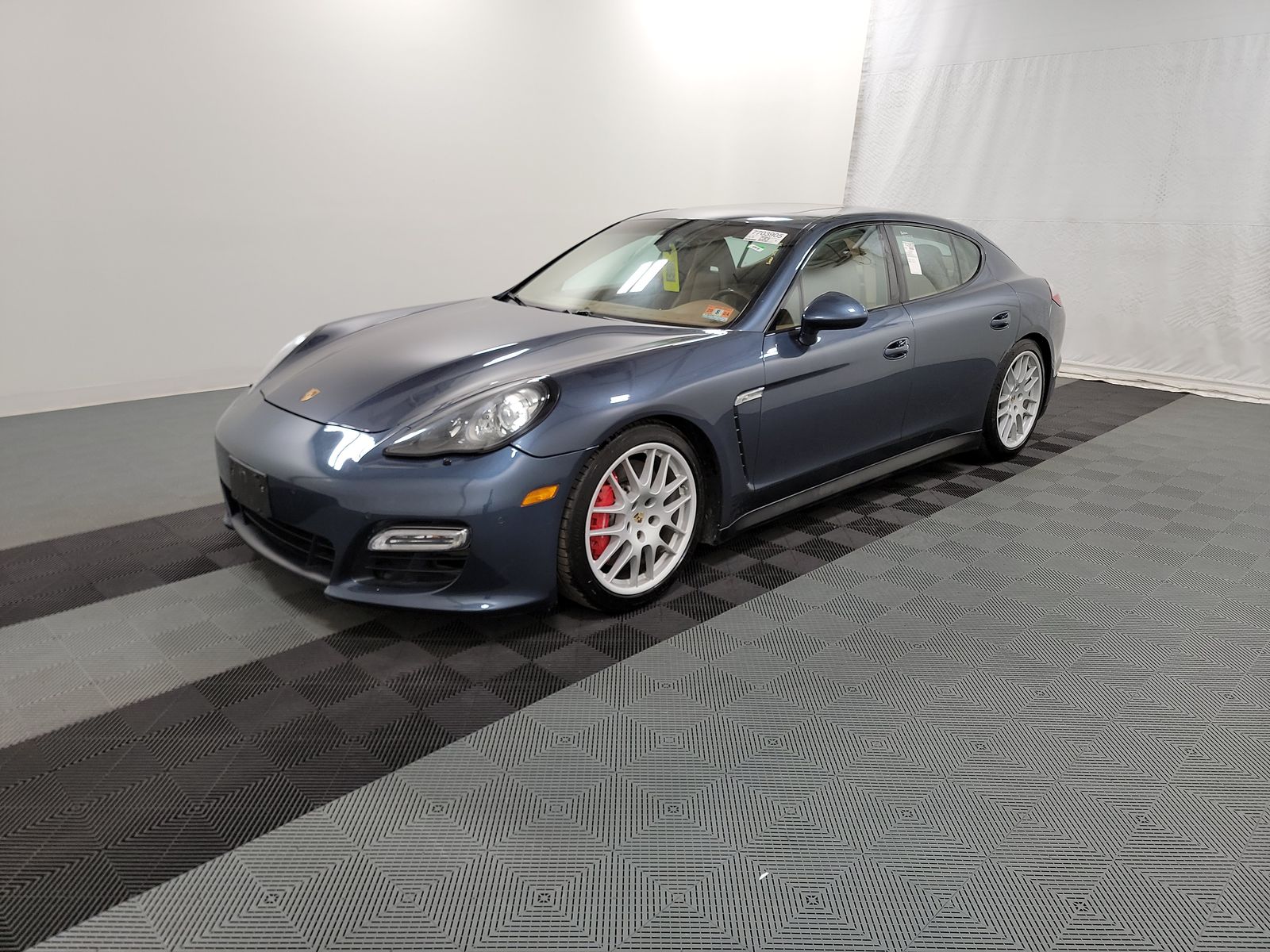 2013 Porsche Panamera GTS AWD