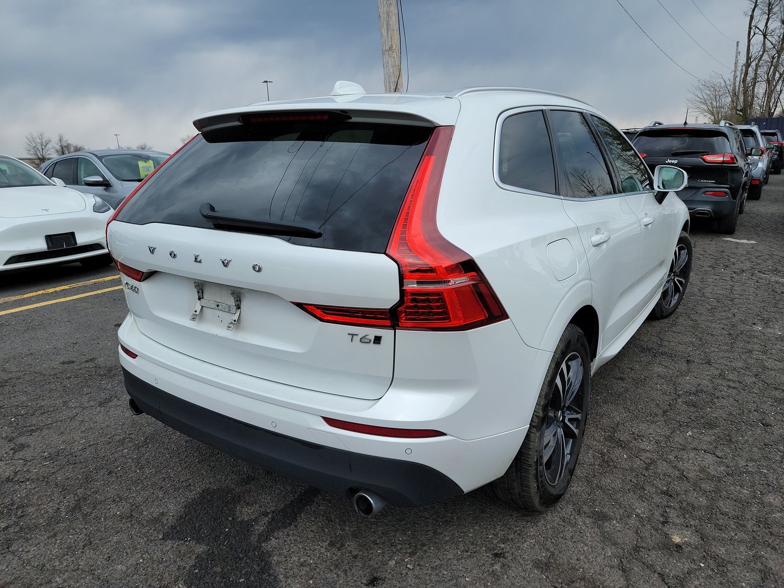 2020 Volvo XC60 T6 Momentum AWD