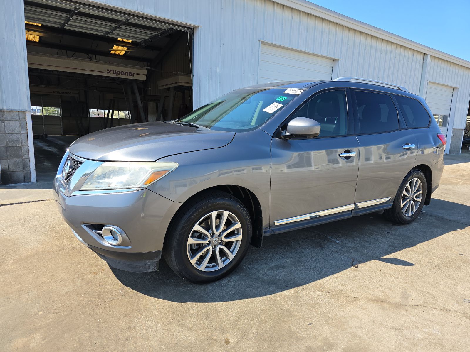 2016 Nissan Pathfinder SL FWD