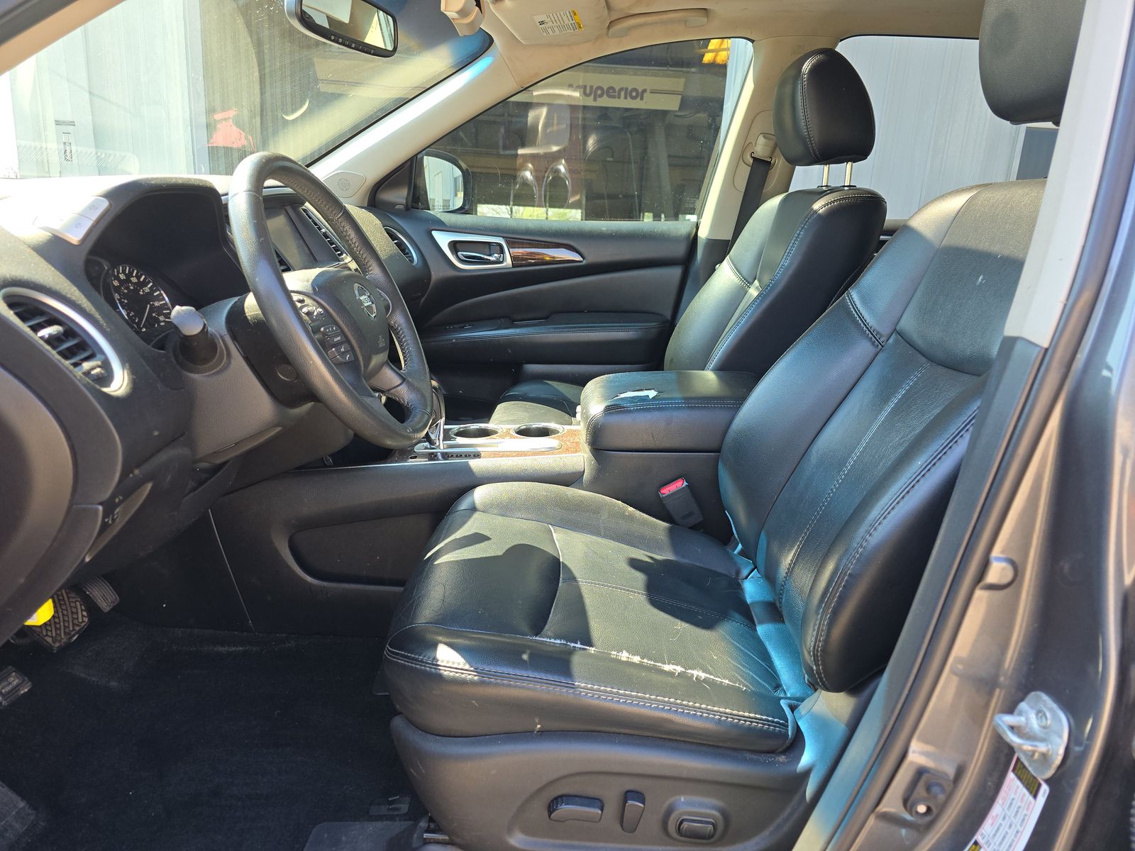 2016 Nissan Pathfinder SL FWD