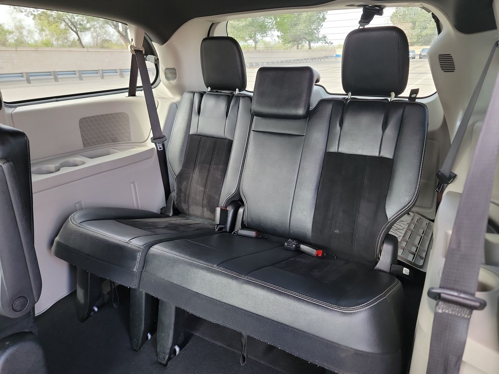 2017 Dodge Grand Caravan SXT FWD